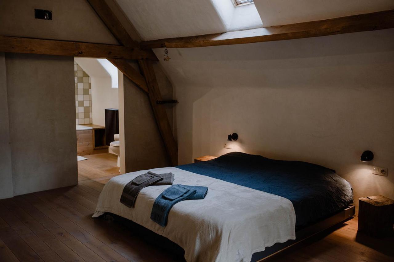 Сasa de vacaciones Beautiful In Renovated Farm 30 Mins From Pairi Daiza