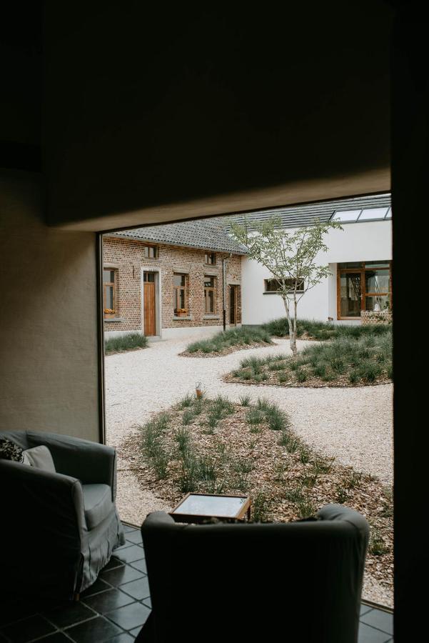 Beautiful In Renovated Farm 30 Mins From Pairi Daiza