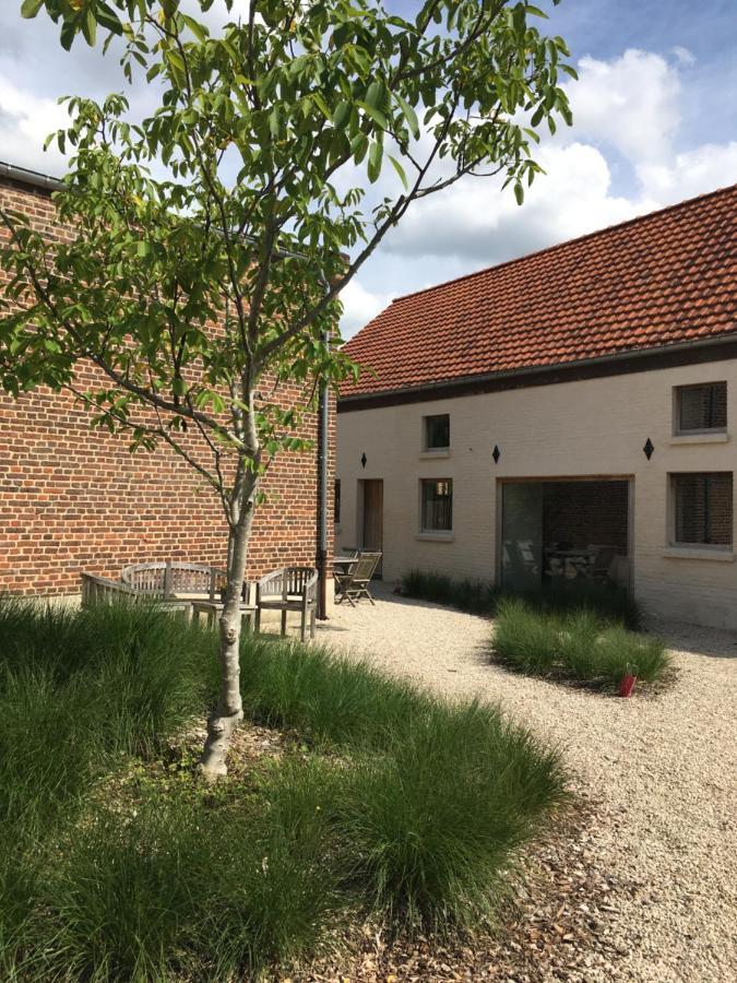 Beautiful In Renovated Farm 30 Mins From Pairi Daiza Geraardsbergen